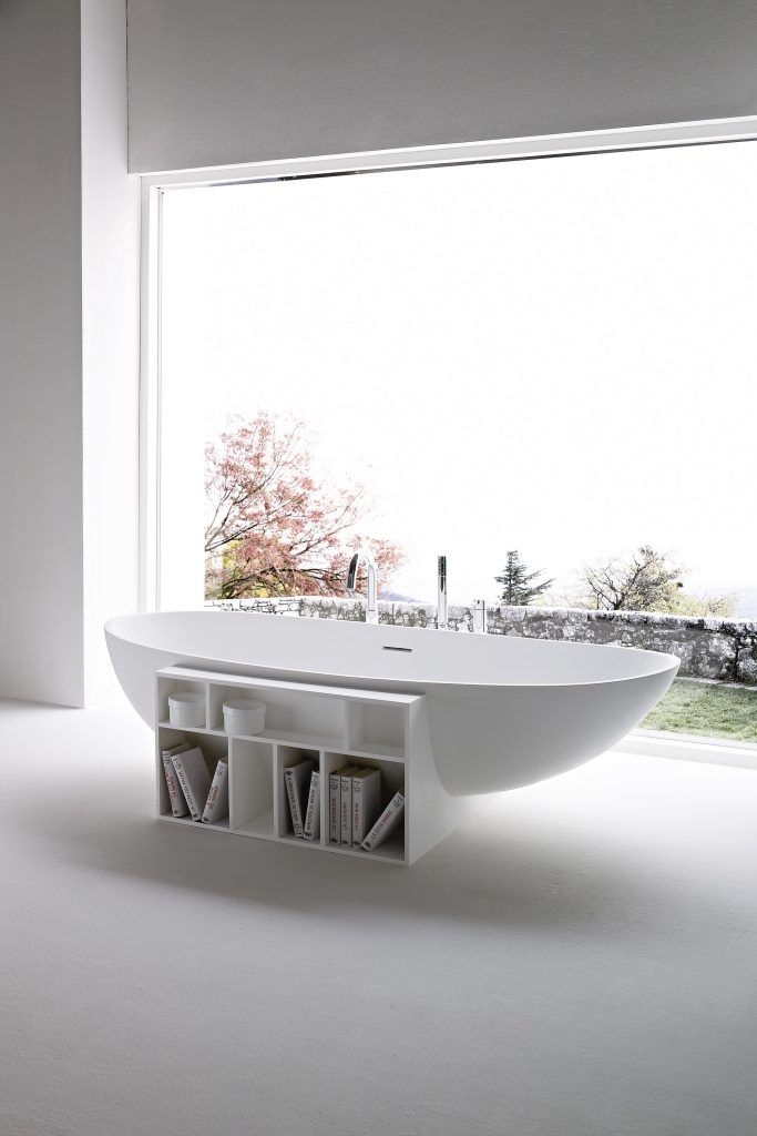 Baignoire îlot en solid surface Hole, de Rexa Design