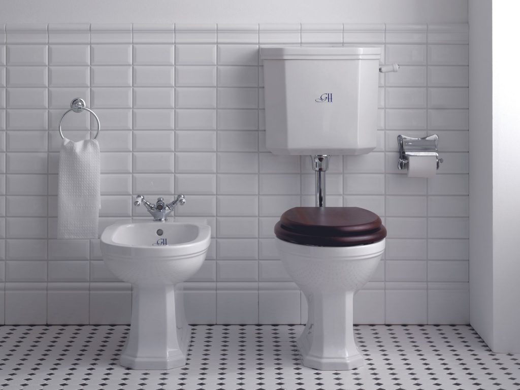 WC réservoir bas style rétro vintage