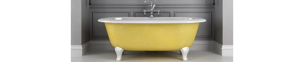 Baignoires colorées